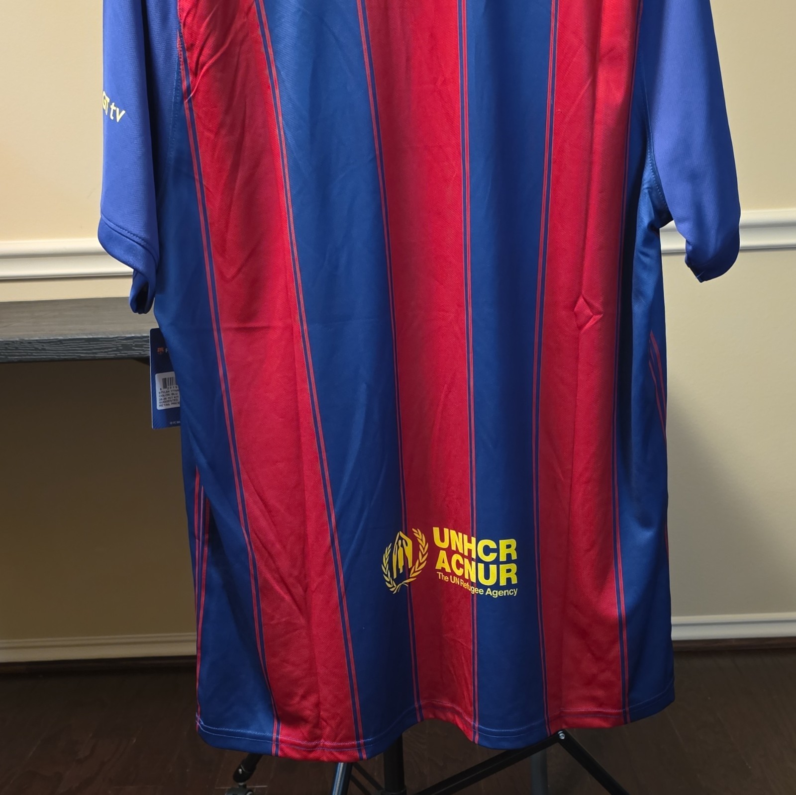 FC Barcelona Officially Licensed Soccer Jersey Men's XL Blue/Red/Yellow - Image 2