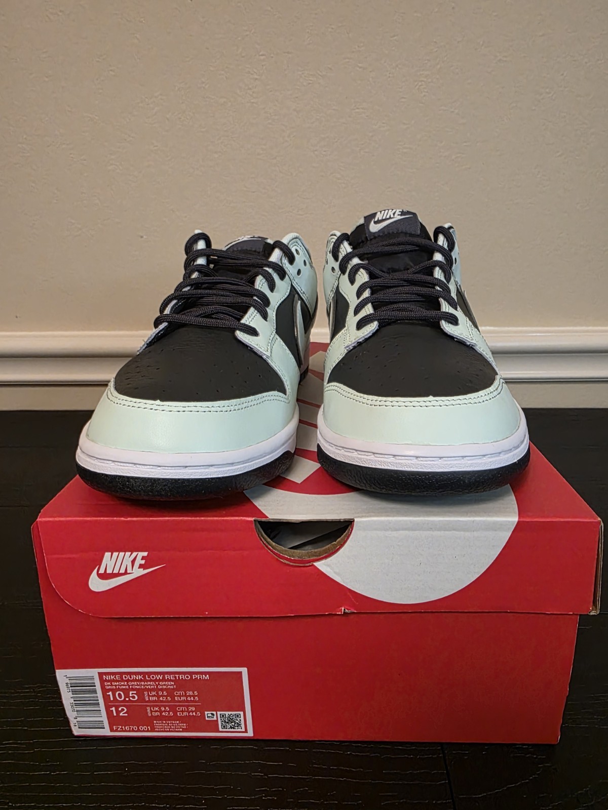 Nike Dunk Low Retro PRM Barely Green Men's Sneakers FZ1670-001 - Image 2