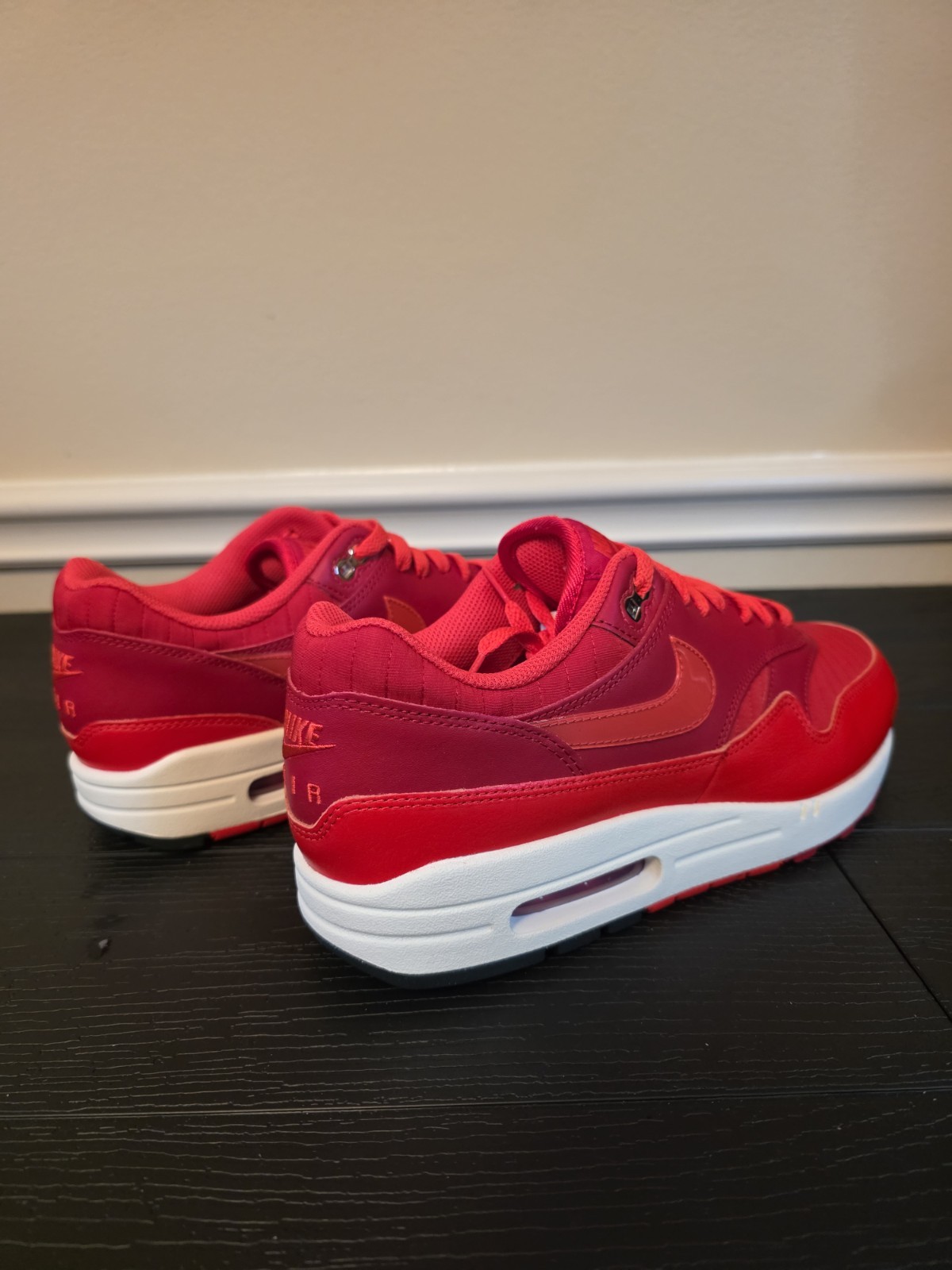 Nike Air Max 1 Men's Low Top Athletic Sneakers Gym Red Crimson HQ3607-687 2024 - Image 10