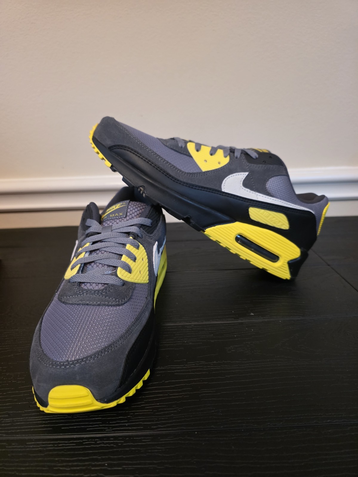 Nike Air Max 90 Smoke Grey Lightening Suede Low Top Men's Sneakers DM0029-016 - Image 4