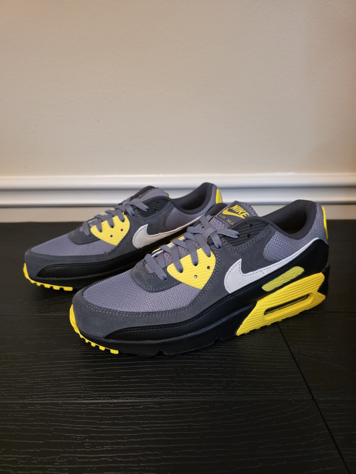 Nike Air Max 90 Smoke Grey Lightening Suede Low Top Men's Sneakers DM0029-016 - Image 6