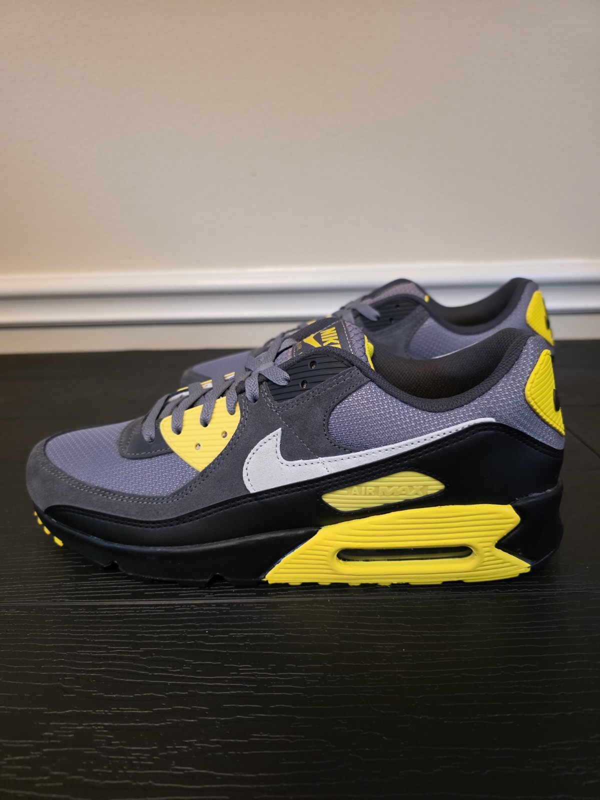 Nike Air Max 90 Smoke Grey Lightening Suede Low Top Men's Sneakers DM0029-016 - Image 12