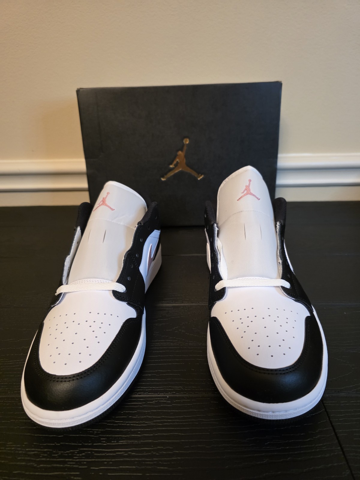 Jordan Air Jordan 1 Low Black Rust Pink Black/White/Rust Pink 553558-165 - Image 4