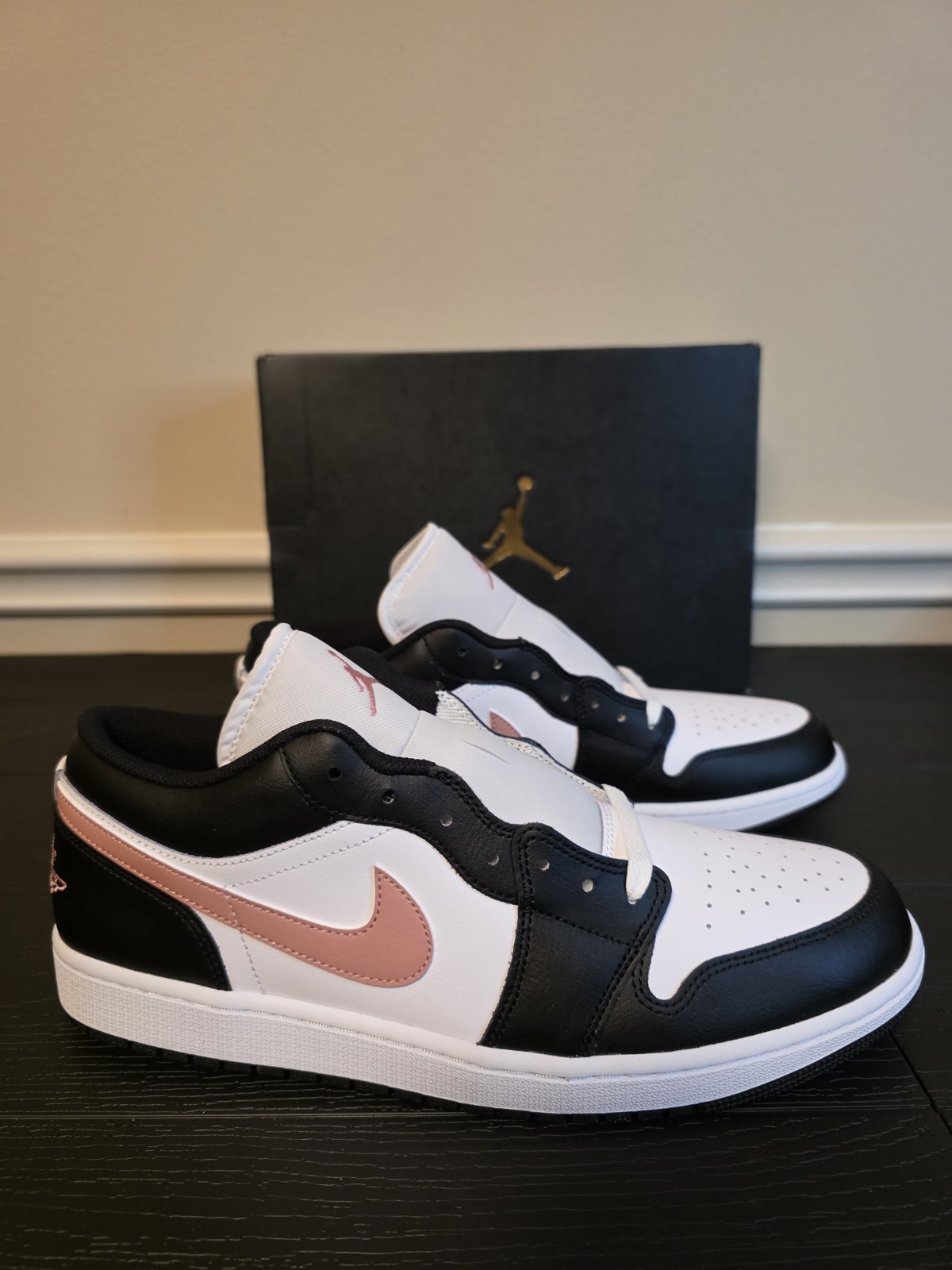 Jordan Air Jordan 1 Low Black Rust Pink Black/White/Rust Pink 553558-165 - Image 8