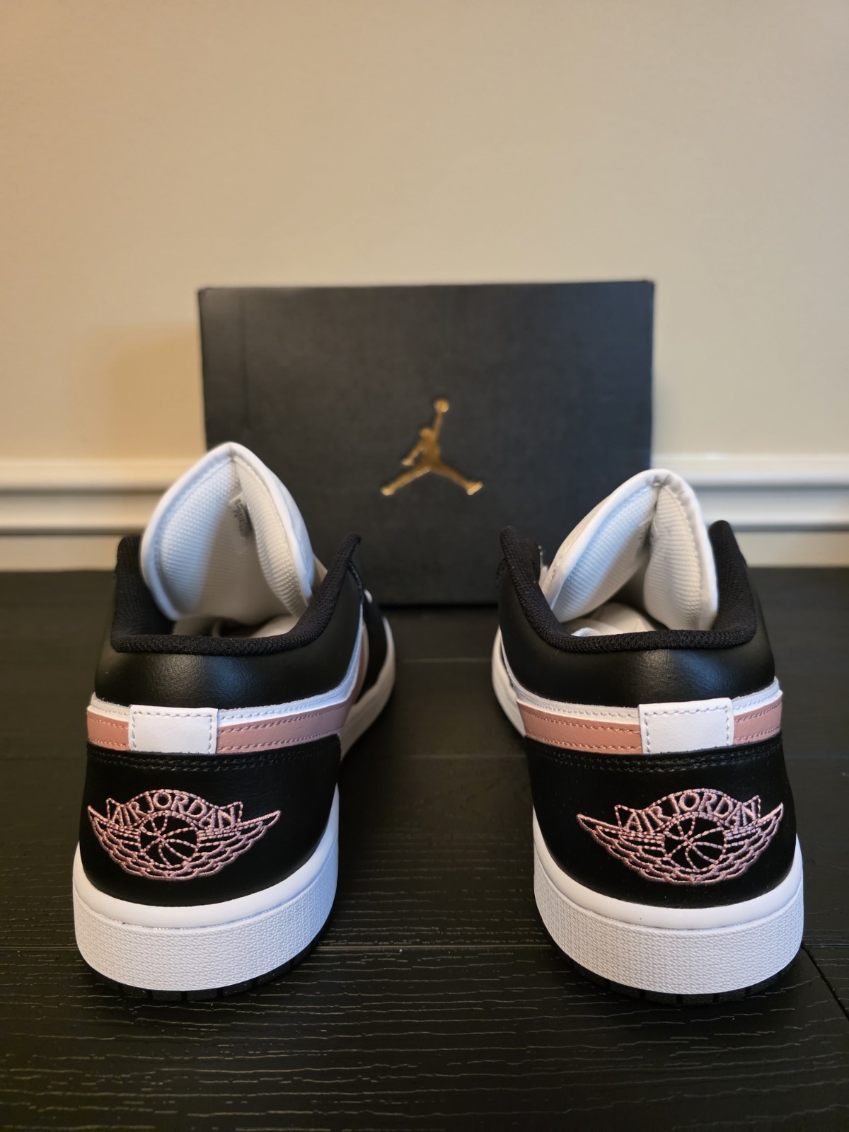 Jordan Air Jordan 1 Low Black Rust Pink Black/White/Rust Pink 553558-165 - Image 9