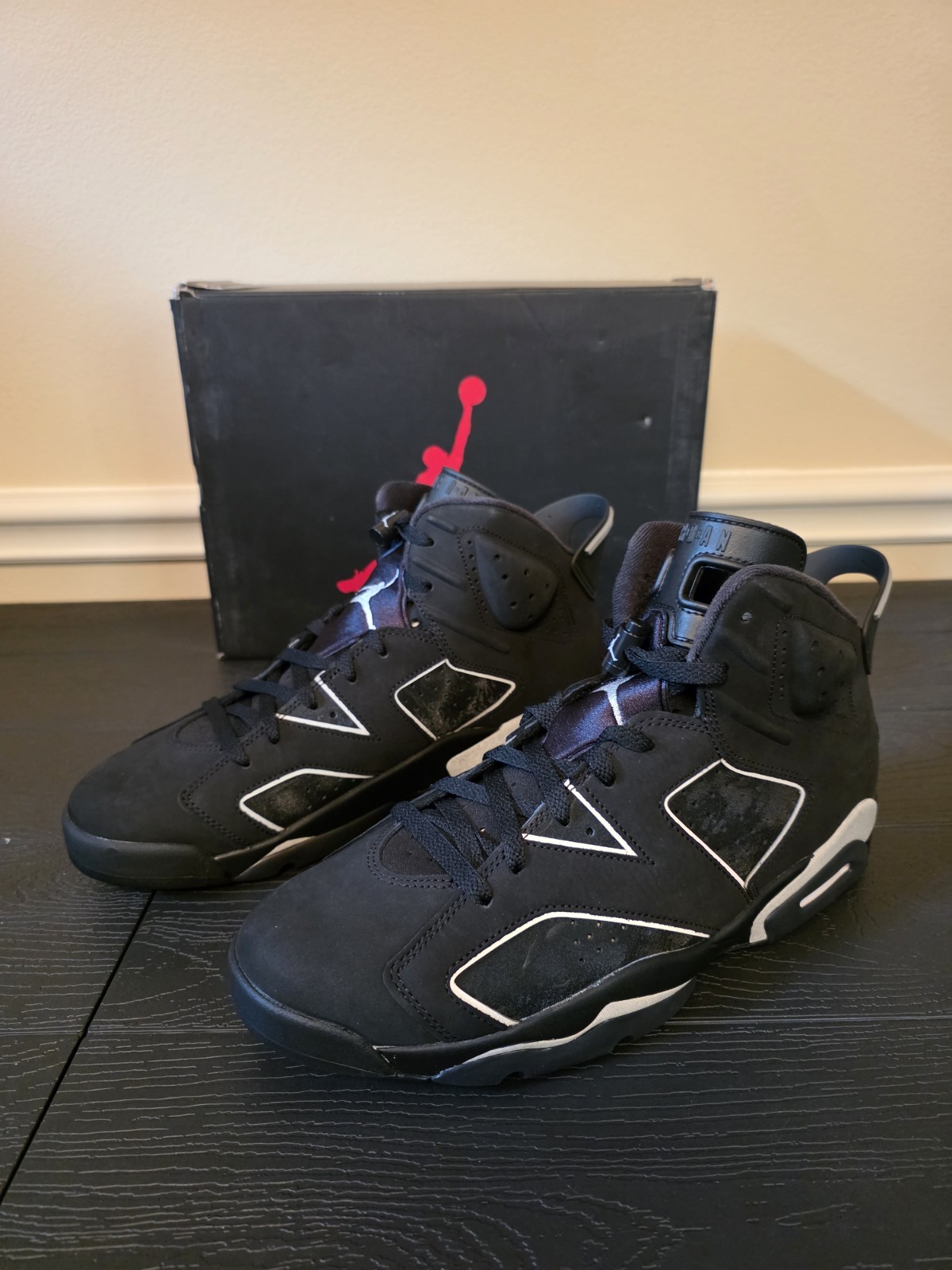 Jordan Air Jordan 6 Retro Cap And Gown Black/Reflect Silver Sneakers IR2266-010 - Image 5