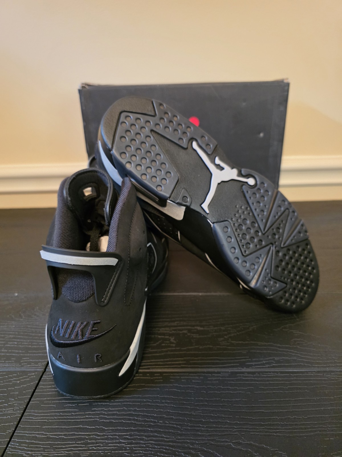 Jordan Air Jordan 6 Retro Cap And Gown Black/Reflect Silver Sneakers IR2266-010 - Image 9