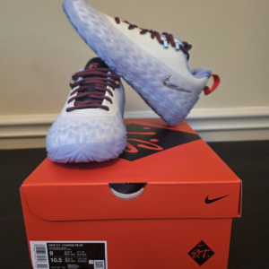 Nike S.T. Charge Detroit Tough Mens Low Top Sneakers White/Silver/Red IZ6736-100