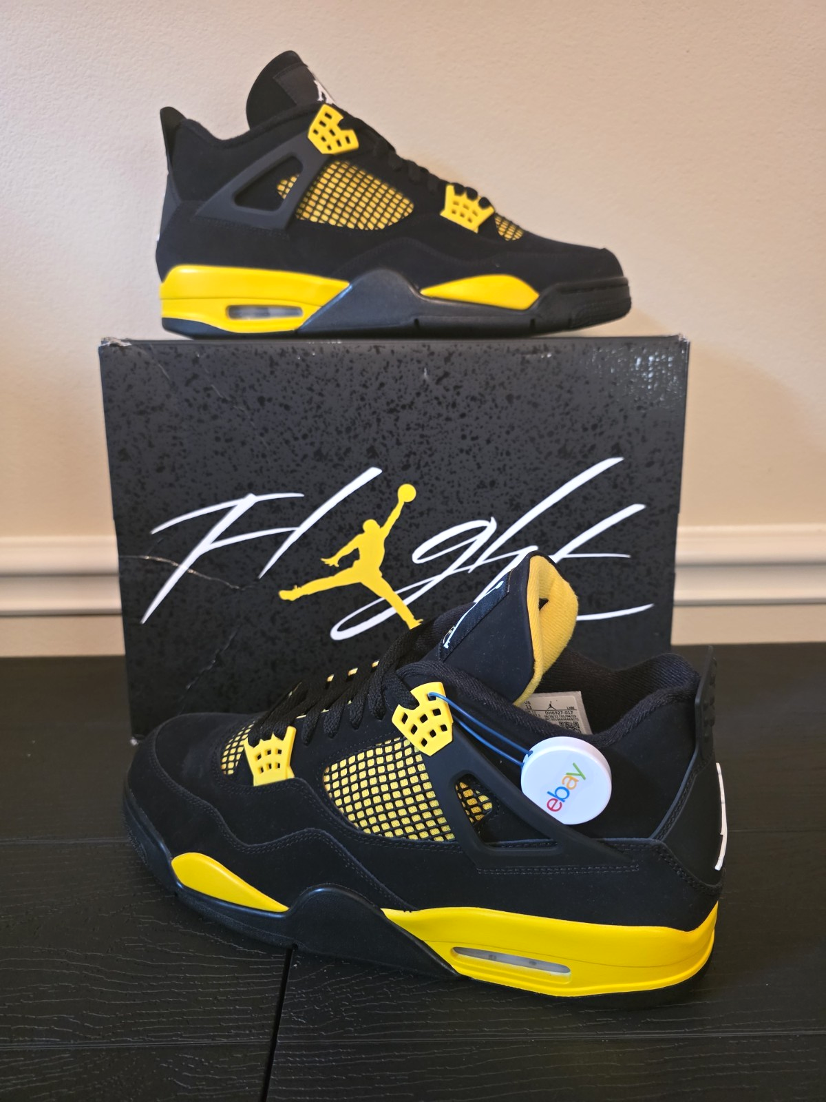 Jordan Air Jordan 4 Retro Thunder Black/Tour Yellow Men's Sneakers DH6927-017