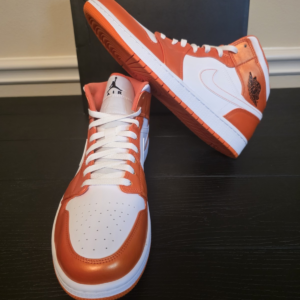 Jordan Air Jordan 1 Mid SE Electro Orange/Black/White Leather DM3531-800