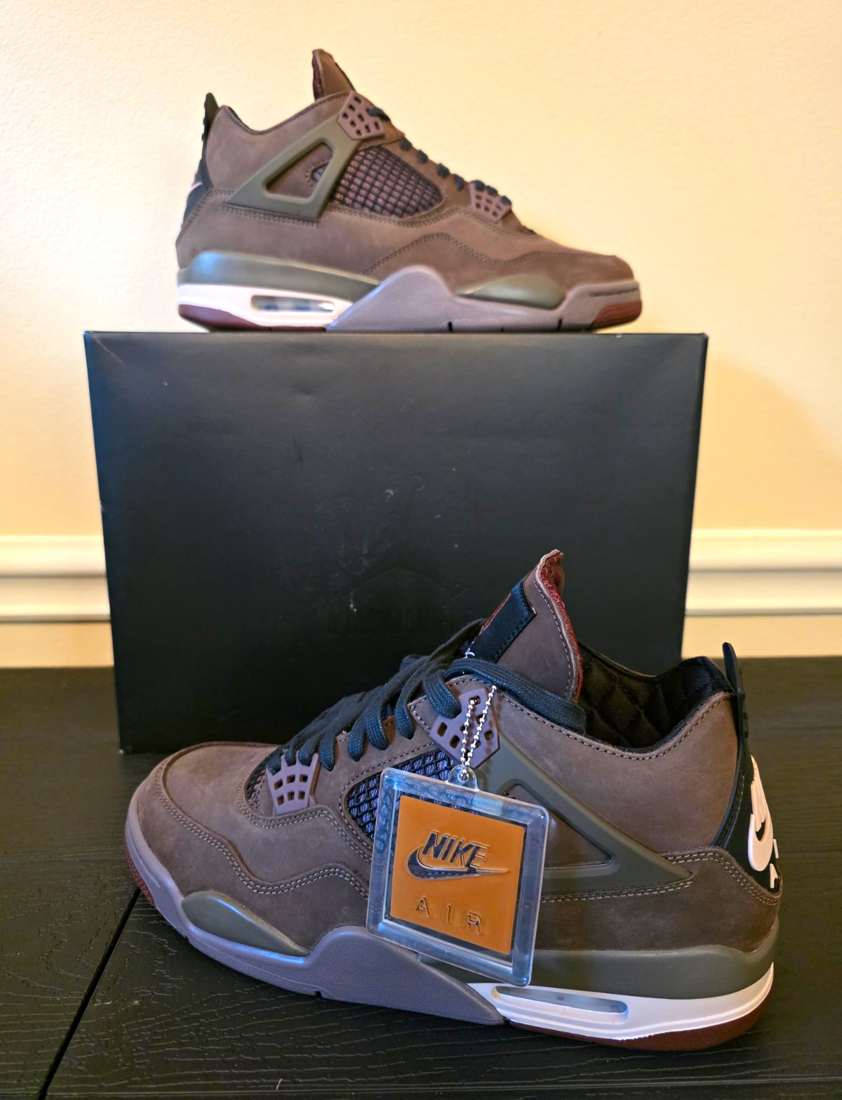 Jordan A Ma Maniére x Air Jordan 4 Retro Dark Mocha IF3102-200 Men's Size 10