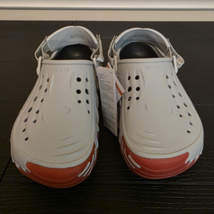 Crocs Echo Icey Ro Clog Unisex Men’s 6 / Wm 8 Gray/Red Rubber Slip-On 211458-1FT