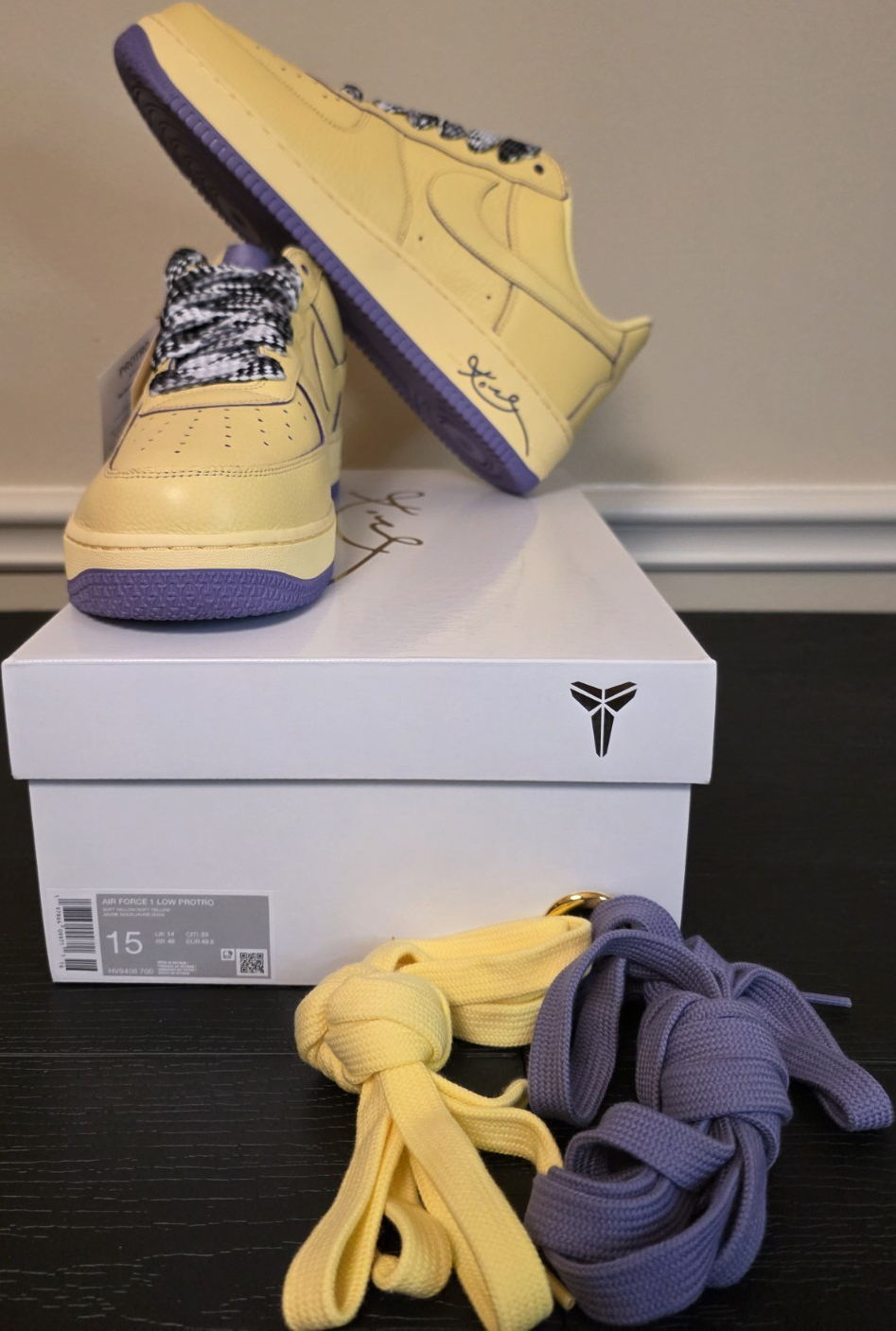Nike Kobe Bryant Air Force 1 Low Protro Mamba Mentality Yellow HV9408-700