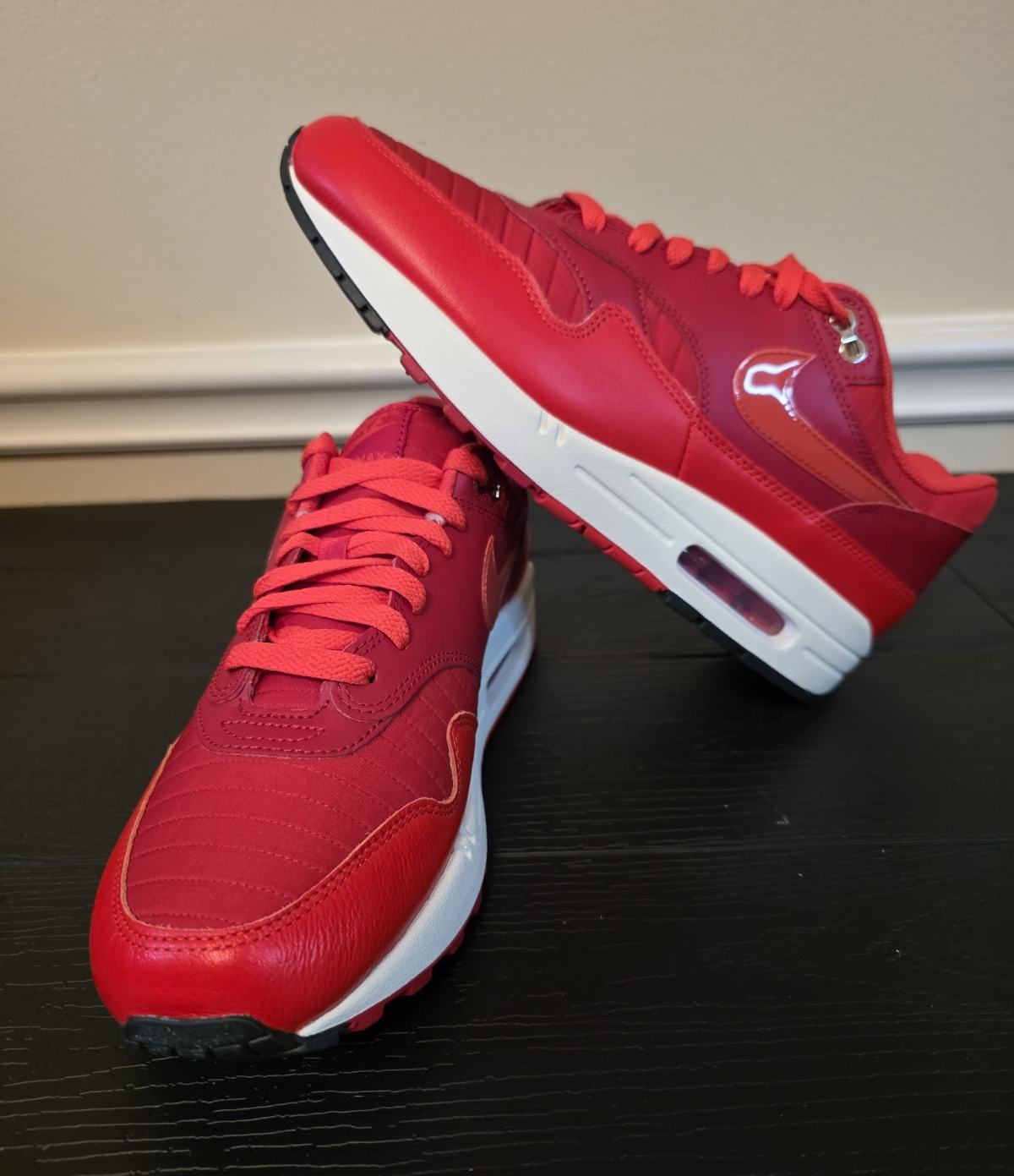 Nike Air Max 1 Men's Low Top Athletic Sneakers Gym Red Crimson HQ3607-687 2024