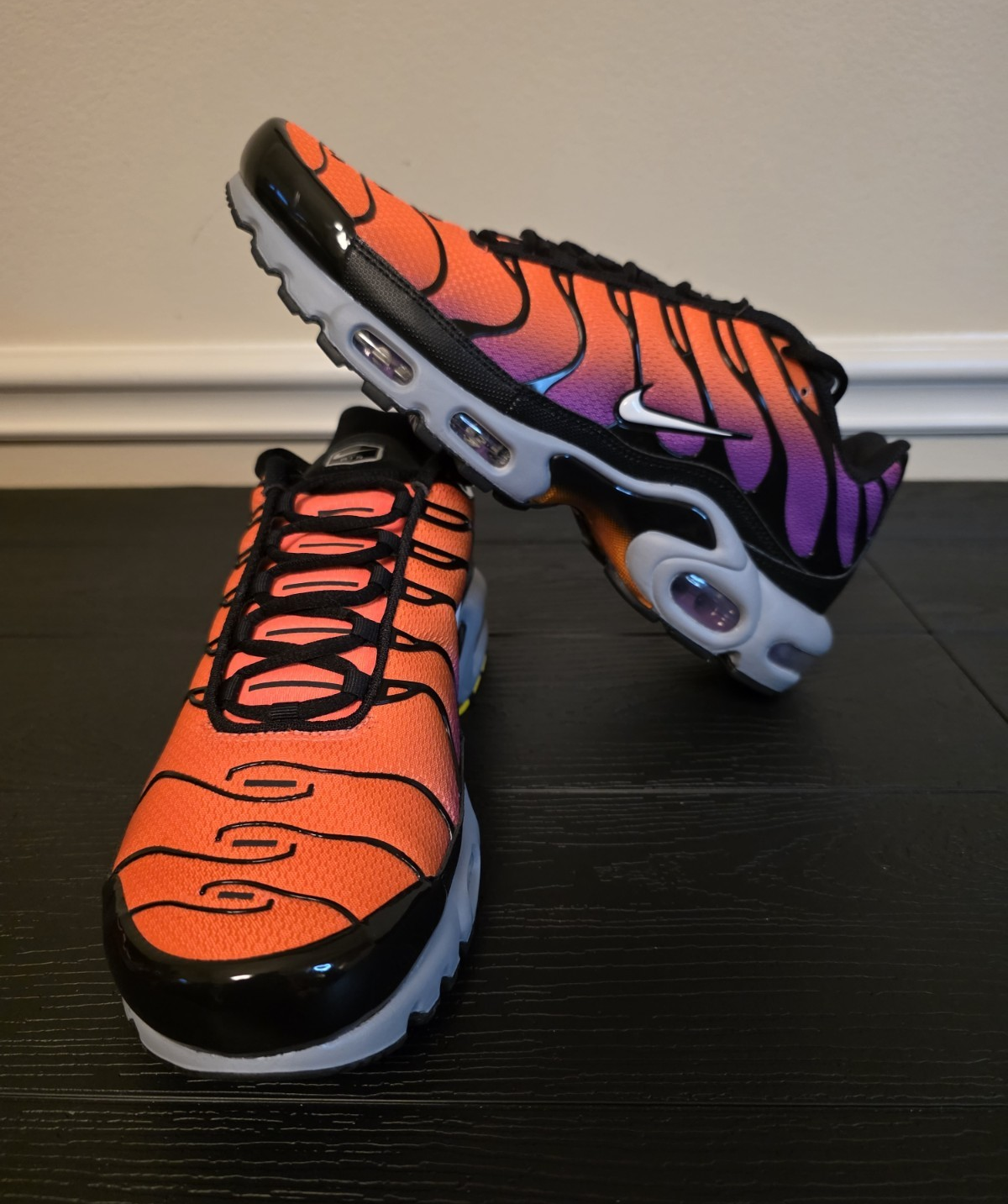 Nike Air Max Plus Total Orange Vivid Purple Black/Gray Men's Sneakers DM0032-014