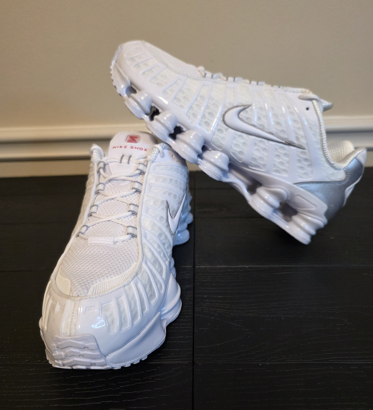 Nike Shox TL White/Metallic Silver Men's Low Top Sneakers AV3595-100
