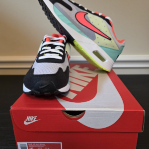 Nike Air Max Solo Hot Punch Men's Low Top Lace-Up Mesh Sneakers FZ4136-001