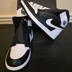 Jordan Air Jordan 1 Retro High OG Black White 2.0 Men's Sneakers DZ5485-010
